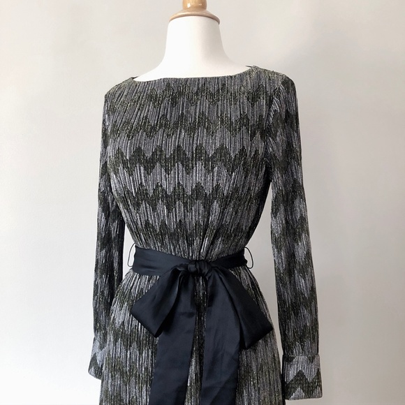 Banana Republic • Metallic Shift Dress - Picture 2 of 15